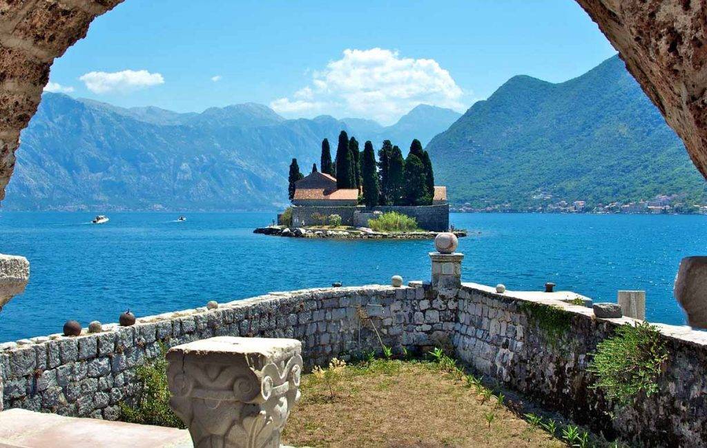 Montenegro history and heritage (whole day)