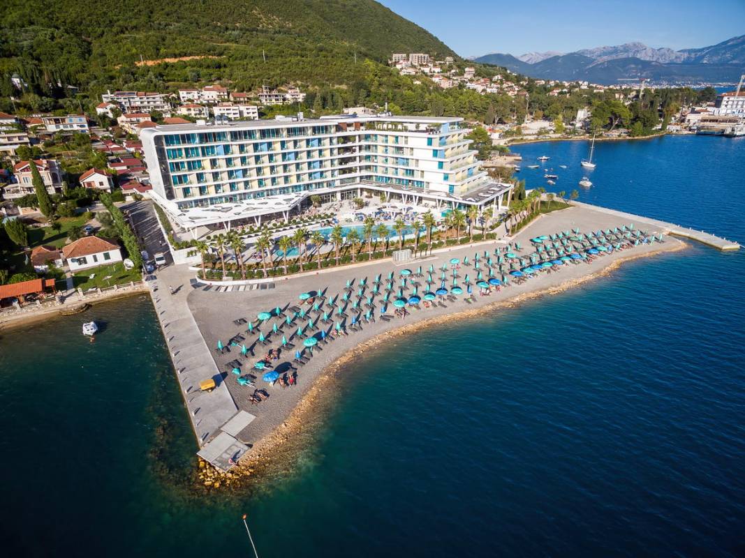 Carine Hotel Kumbor Superior 4* | Carine Hotels - Montenegro